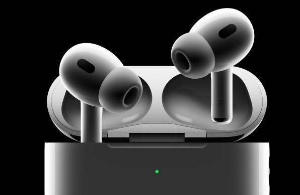 苹果发布会前瞻：iPhone 15跟刘海屏和Lightning端口说拜拜