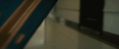 受不了，疯成这样没人管管？