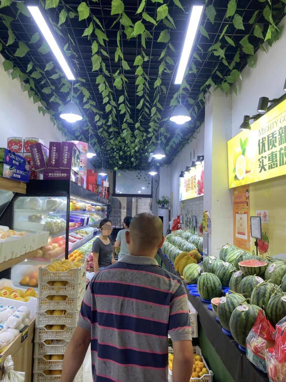 那些不起眼的小商铺，租金到底有多贵？