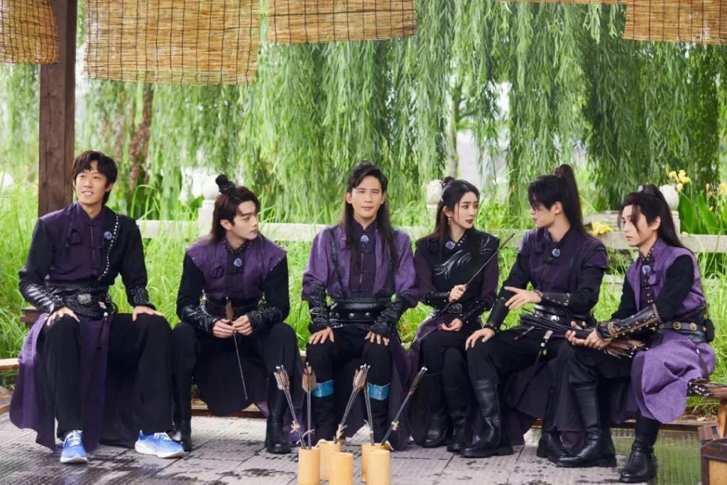 逃了四年，狠人杨幂终于成了哭包