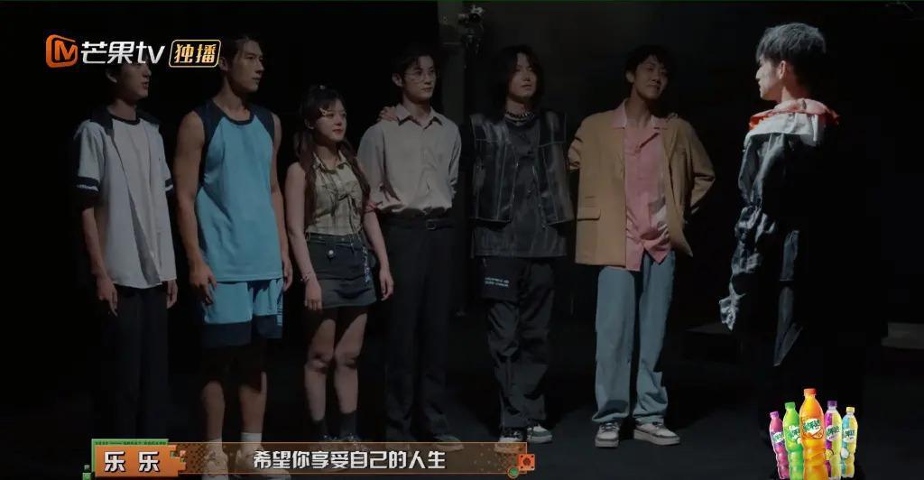 逃了四年，狠人杨幂终于成了哭包