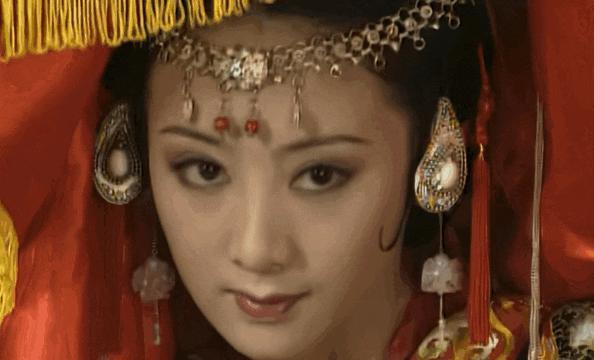 翻拍两次都遭人唾弃，两个女人上花轿的事至于那么难拍？