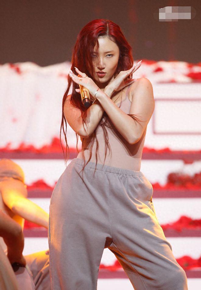 女星华莎因淫乱罪被警方传唤！或面临1年有期徒刑