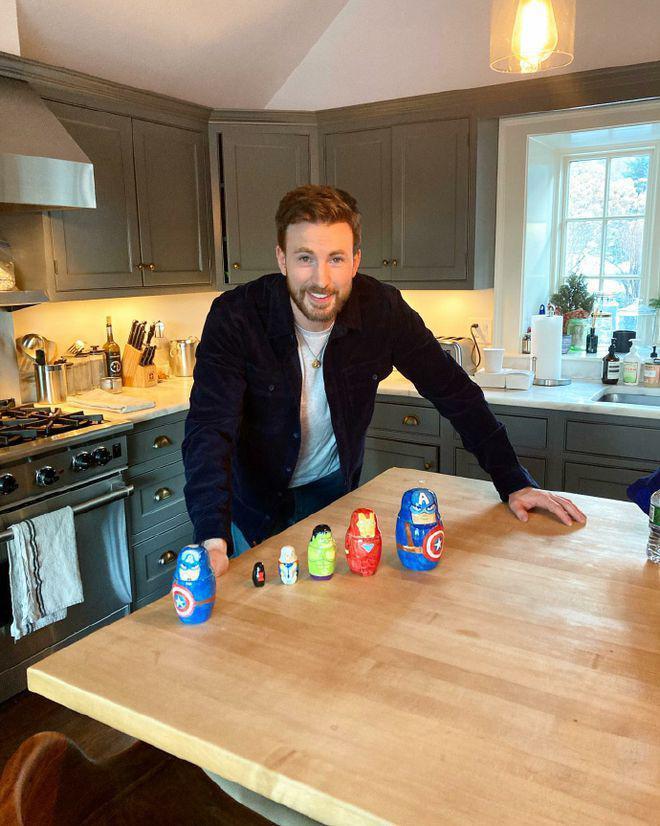 美队克里斯·埃文斯结婚 多位漫威好友参加婚礼