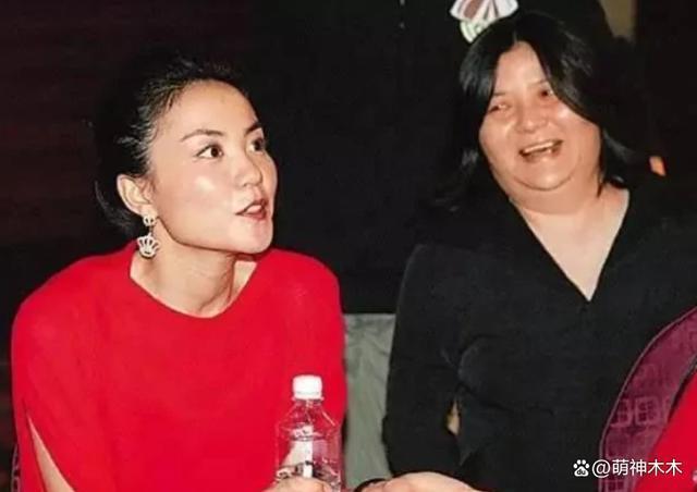 王力宏背后大佬曝光！曾一句话让李靓蕾不敢反击