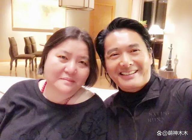 王力宏背后大佬曝光！曾一句话让李靓蕾不敢反击