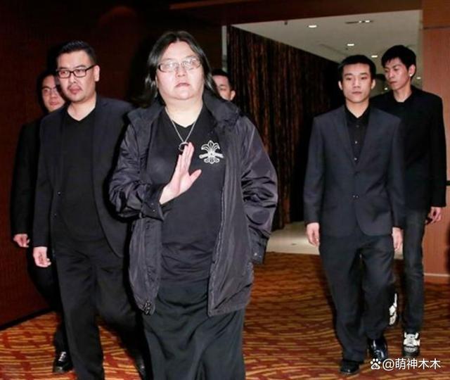 王力宏背后大佬曝光！曾一句话让李靓蕾不敢反击