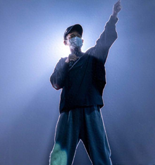 刘德华开生日会分享妻女照片 半个香港娱乐圈到场