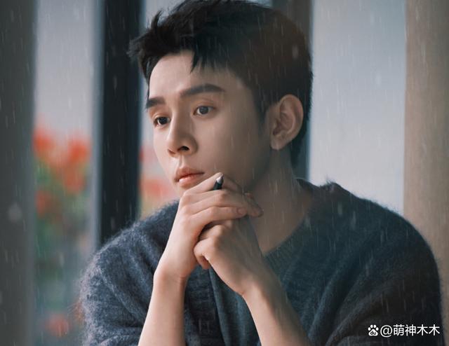 李佳琦员工爆料！选品和宠物由别人负责，产品本人都没在用