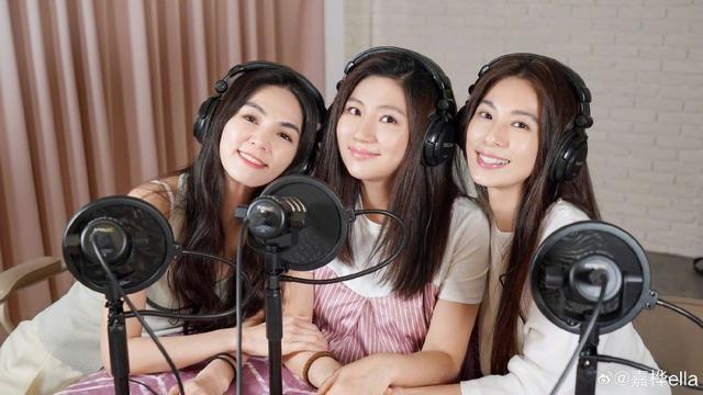 SHE成团22周年 三人合体录广播为粉丝送惊喜礼物