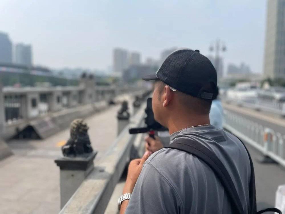 狮子林桥，疯狂的跳水和荒诞的流量