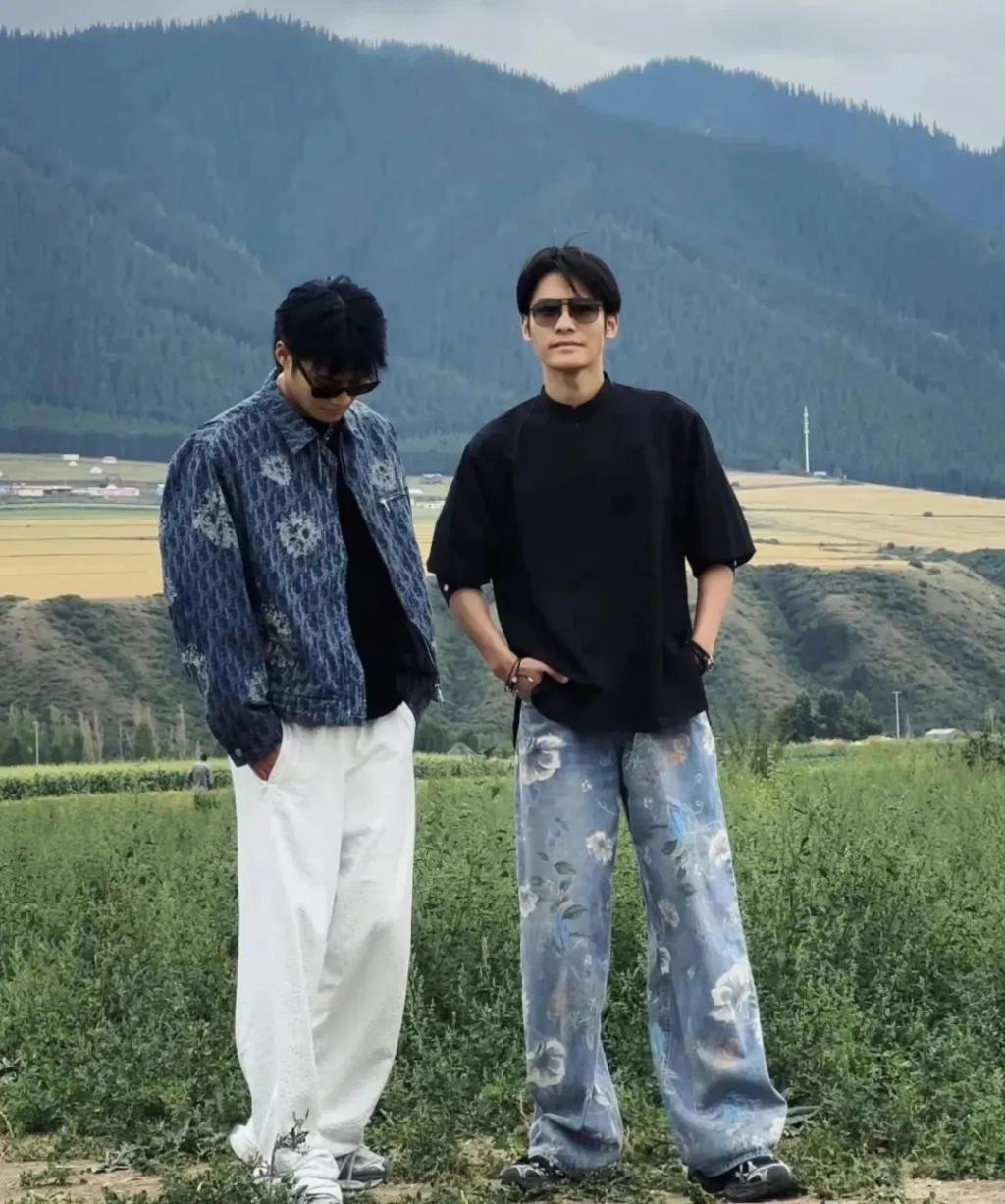 疯狂的小杨哥：纳税2亿，玩命赚钱