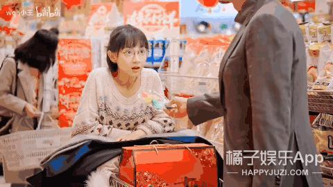 还记得《二十不惑》的姜小果吗？如今撞脸李小璐？