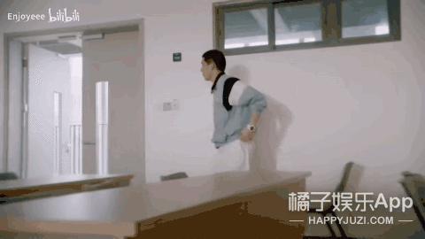 还记得《二十不惑》的姜小果吗？如今撞脸李小璐？