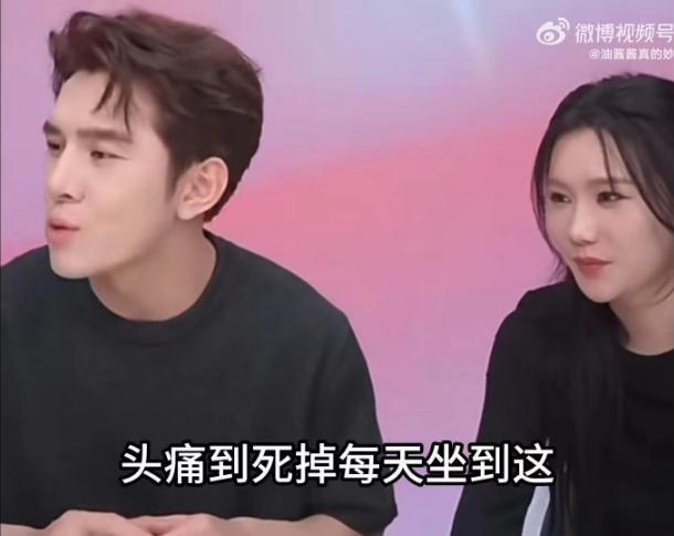 被骂到热搜第一的李佳琦，或许早就需要离开直播了。