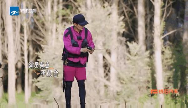 娱乐圈猛汉，竟然变成小哭包啦？
