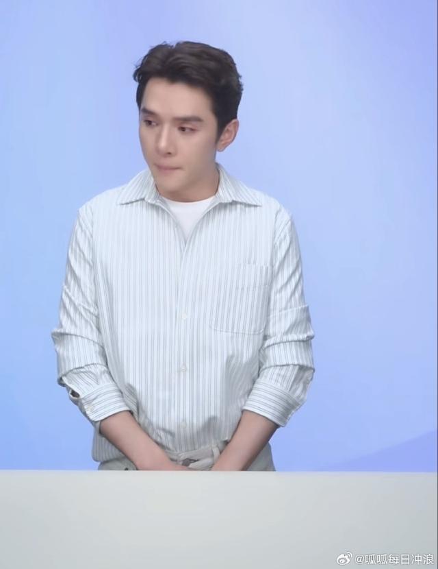 李佳琦再为争议事件道歉 哽咽称“会静下心来深刻反思”