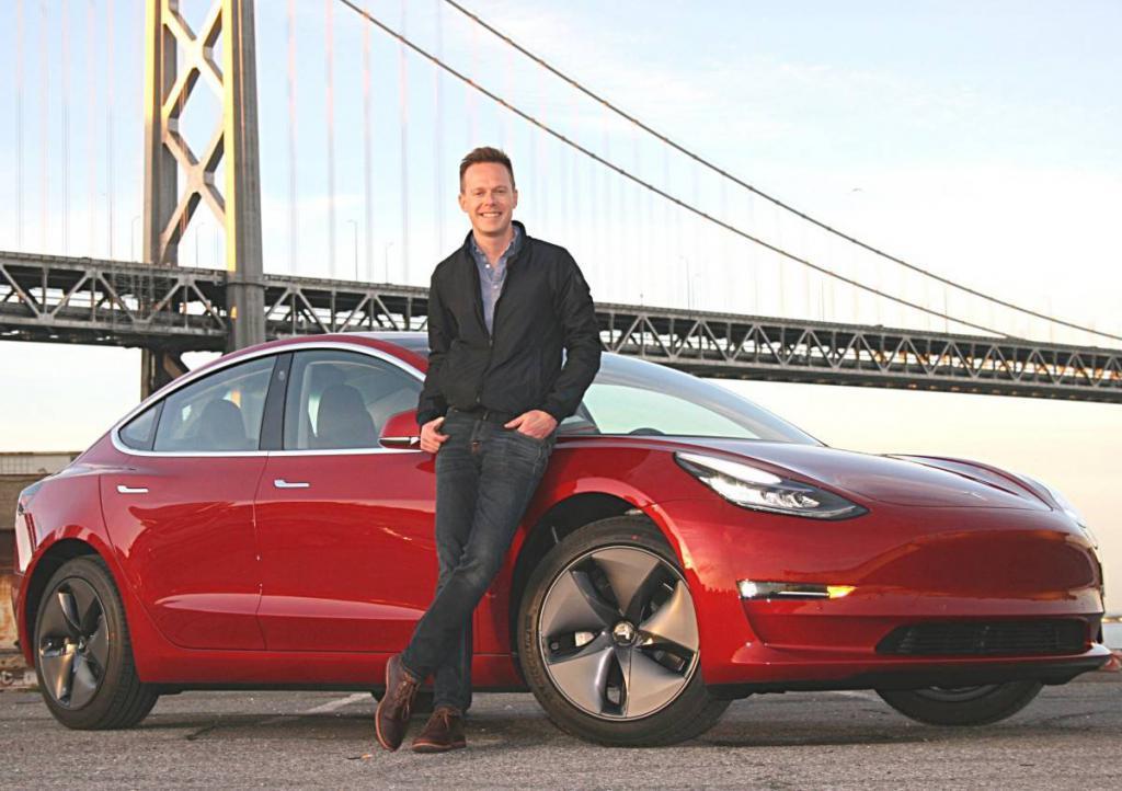 新款 Model 3，终于摘掉了「毛坯房」的帽子