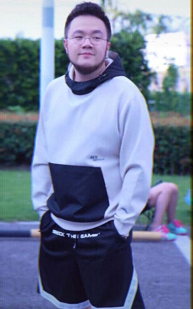 宋丹丹儿子儿媳T台走秀，巴图变瘦，博谷撞脸张柏芝