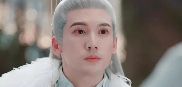 英皇小公主，被渣男队友连累多次，他这次能翻红吗？