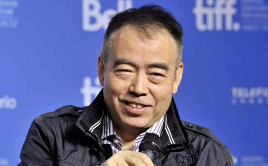 金星曝圈内名导看不起变性人，已撕破脸陈凯歌躺枪，细扒积怨已久