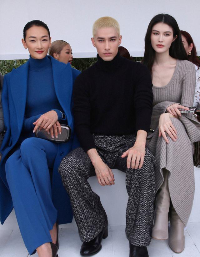 好养眼！何穗米卡富永爱现身纽约时装周同框状态佳