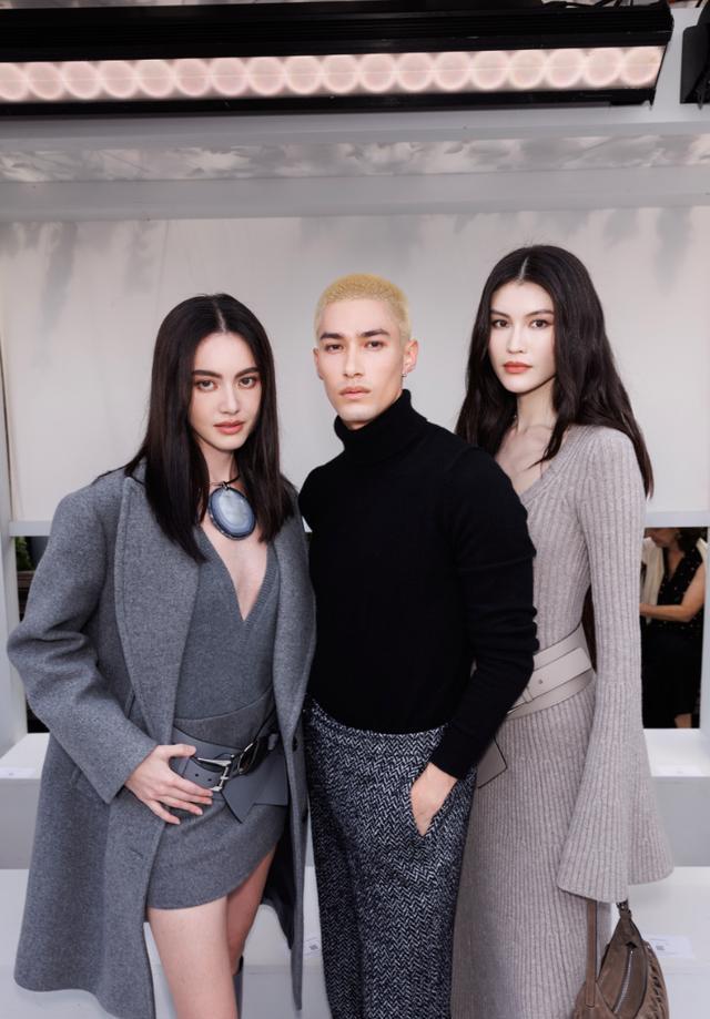 好养眼！何穗米卡富永爱现身纽约时装周同框状态佳