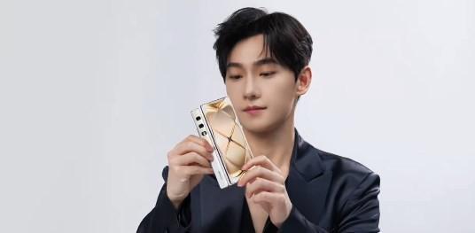 荣耀V Purse折叠屏三大亮点官宣！一部手机三大用处