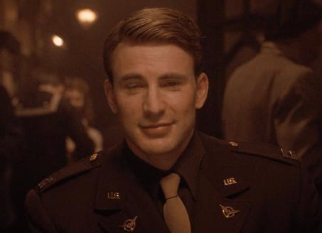 全球最性感男人悄悄结婚了,娶小16岁美女,是谁拿下这个“男女通吃”大帅比?