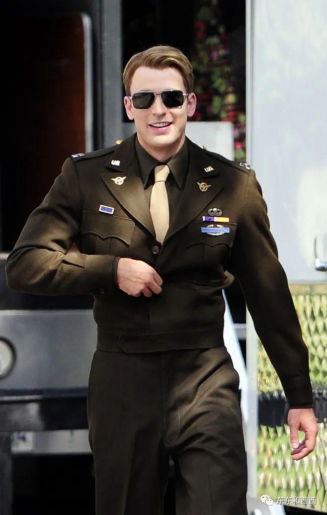 全球最性感男人悄悄结婚了,娶小16岁美女,是谁拿下这个“男女通吃”大帅比?