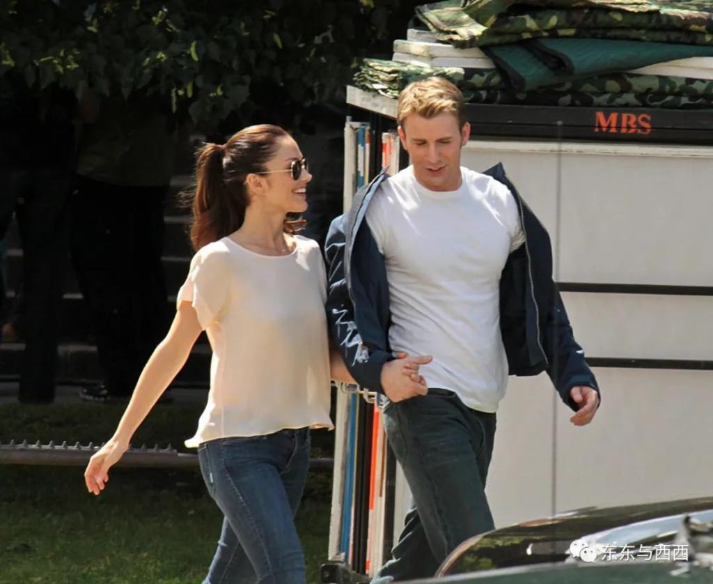 全球最性感男人悄悄结婚了,娶小16岁美女,是谁拿下这个“男女通吃”大帅比?