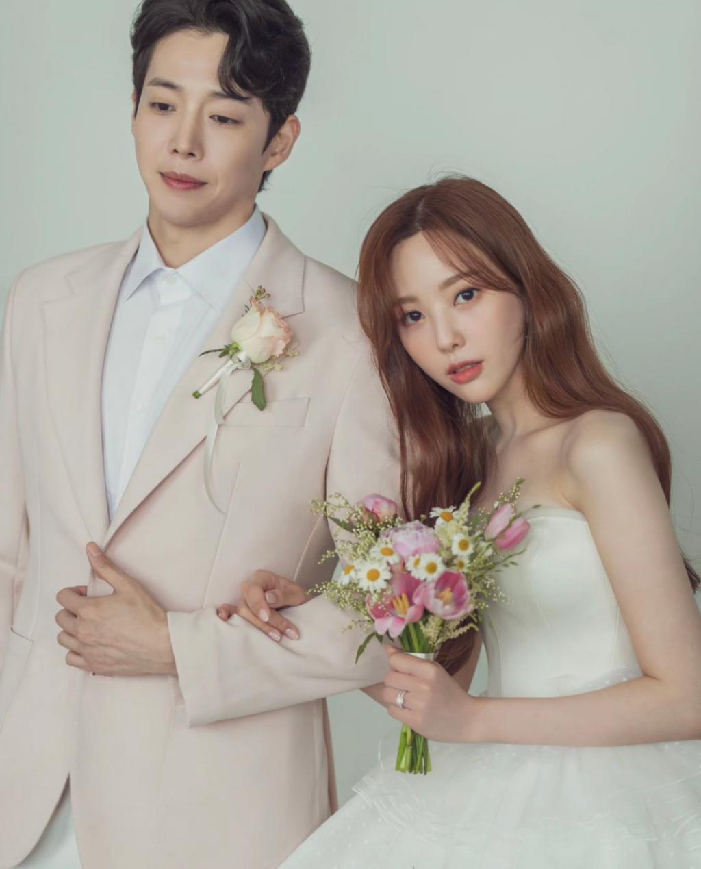 好般配!女团出身歌手与美男演员突然宣布结婚