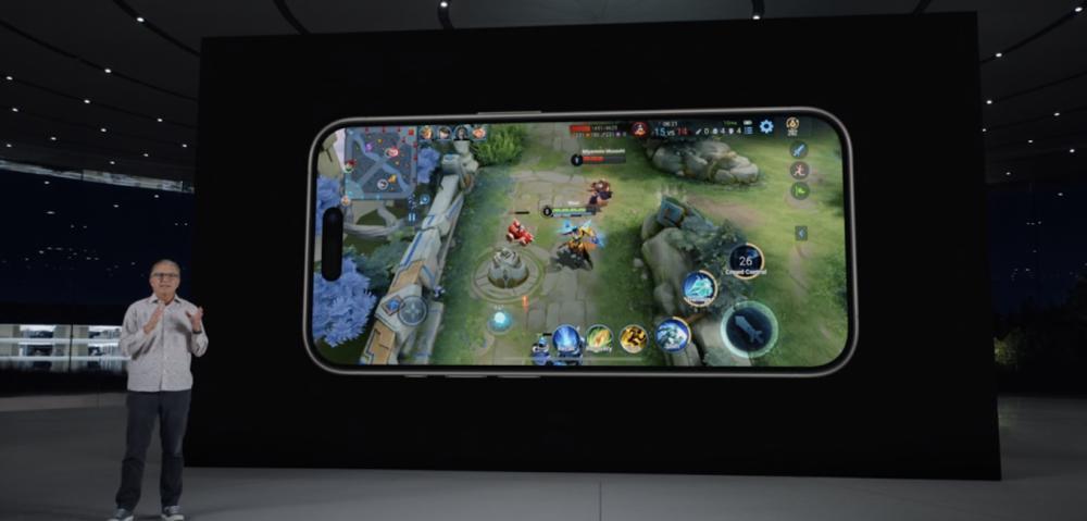 iPhone 15 Pro发布：钛合金机身配A17 Pro芯片，起售价999美元