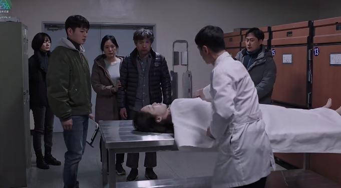 这种尺度的片子在国内,妥妥被封杀