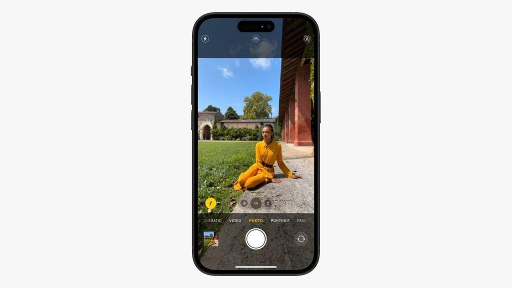 苹果正式发布 iPhone 15 ！全系上岛换 C 口，还有一个遥遥领先的更新