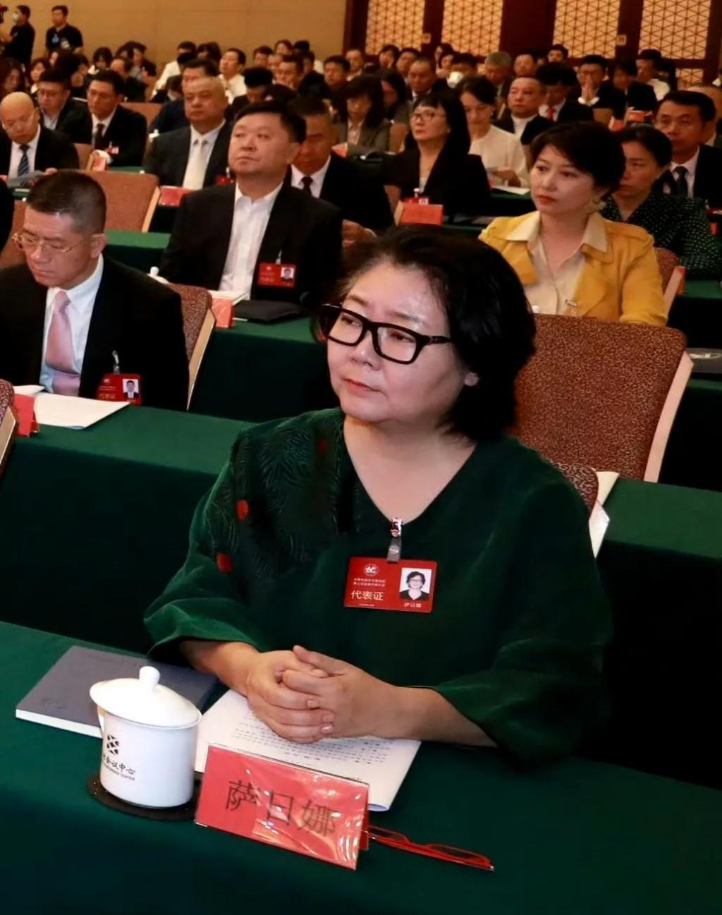 北京这一晚：姚晨最有排面，张凯丽赢麻了，而C位却是李幼斌