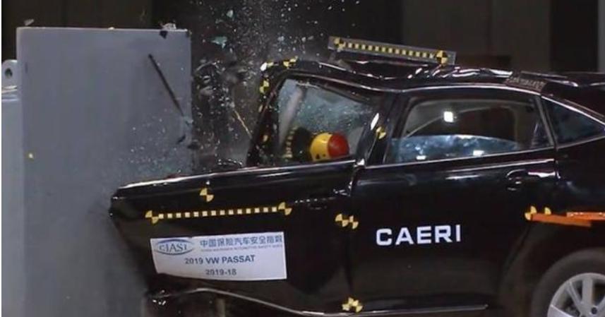 昨天的华为发布会没有手机，但也不是完全没有。。。