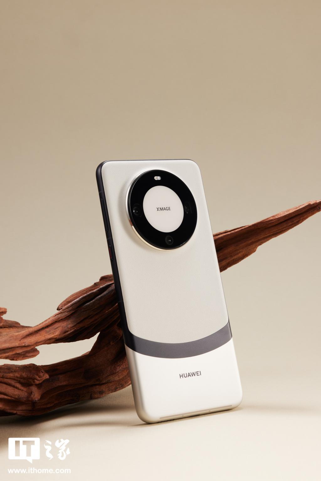 华为 Mate60 Pro 「宣白」图赏：一笔丹青，时代之作