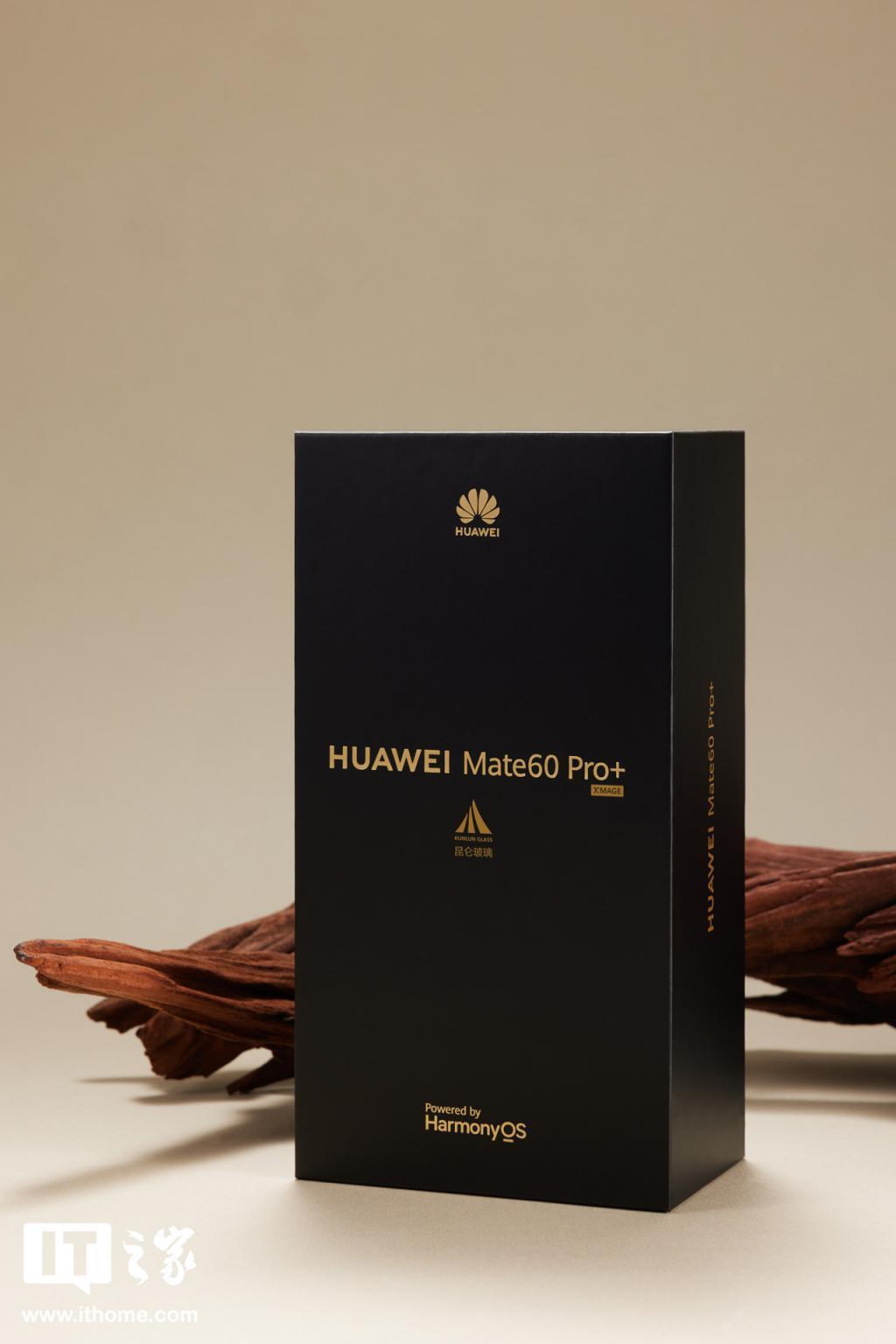 华为 Mate60 Pro 「宣白」图赏：一笔丹青，时代之作