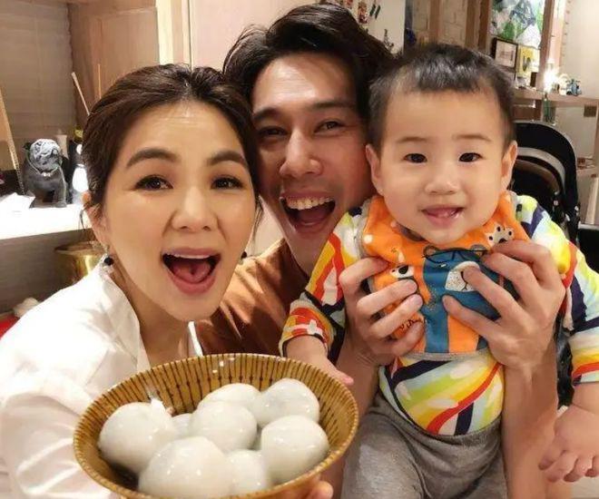 Ella自曝左半边身体麻痹，未来将减少工作陪伴家人
