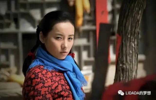从杂工到女一号，她低调温柔演技受赞，戏红人不红却深得喜欢