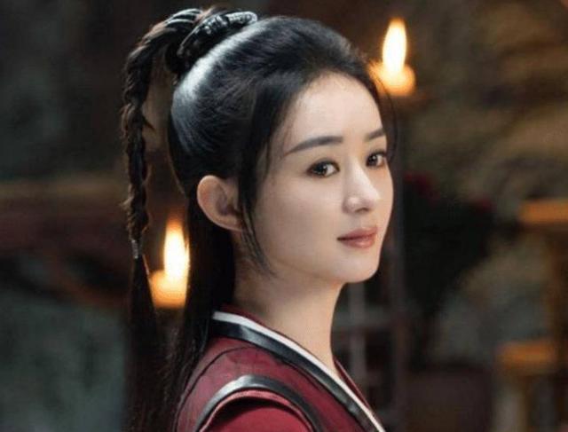 赵丽颖参加中国电视艺术家协会生图曝光，气质端庄美到惊艳