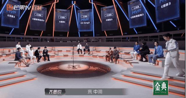 蔡国庆的精神状态很疯吗？