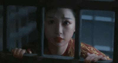 有钱大概是她最不值一提的标签