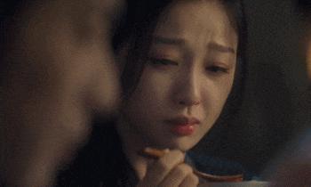 有钱大概是她最不值一提的标签