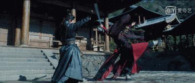 有钱大概是她最不值一提的标签