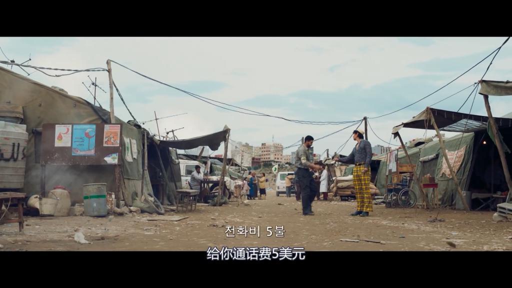 塌房三年的顶级演员，复出了