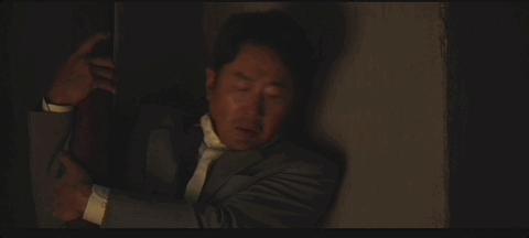 塌房三年的顶级演员，复出了