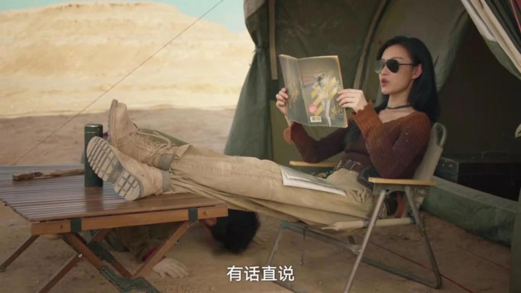 小白花逆袭过时了，观众最爱天降女强人