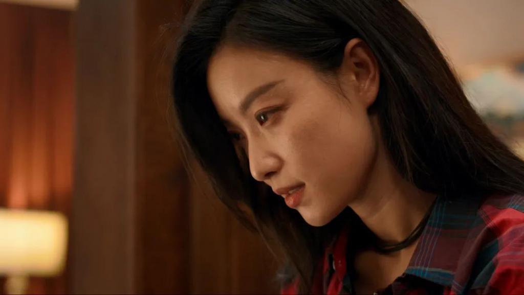 也就看看倪妮的颜了